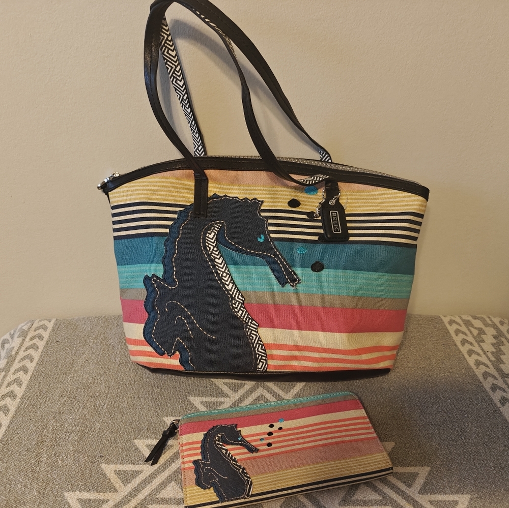 Relic Tote & Wallet Combo Seahorse Striped New Colorful  Canvas Beach